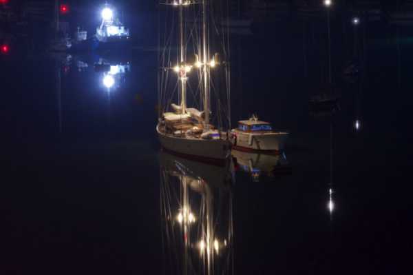 02 May 2022 - 01-44-27

----------------
Superyacht Adele + chase boat Stargazer in Dartmouth, Devon at night